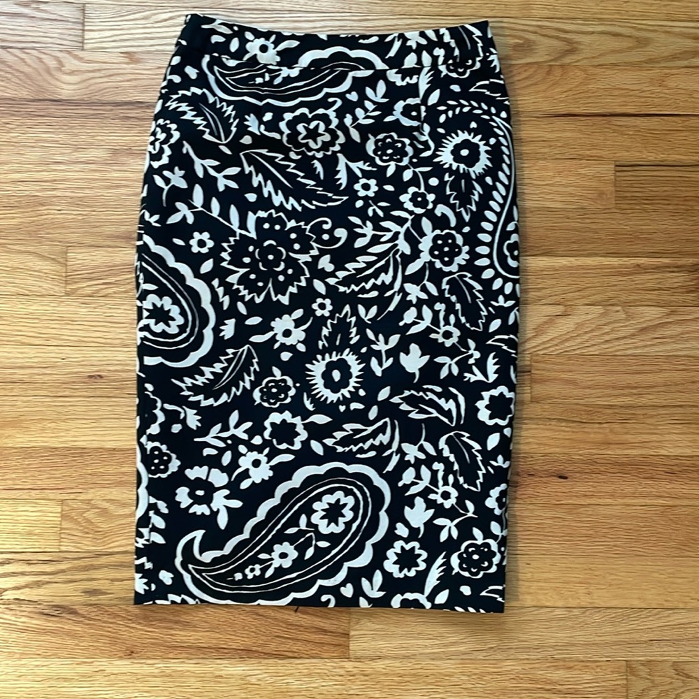 Boden Black & Cream Pencil Skirt Size 4L
